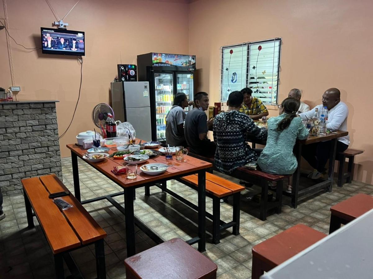 Rung Inn Homestay Ranong Exterior photo
