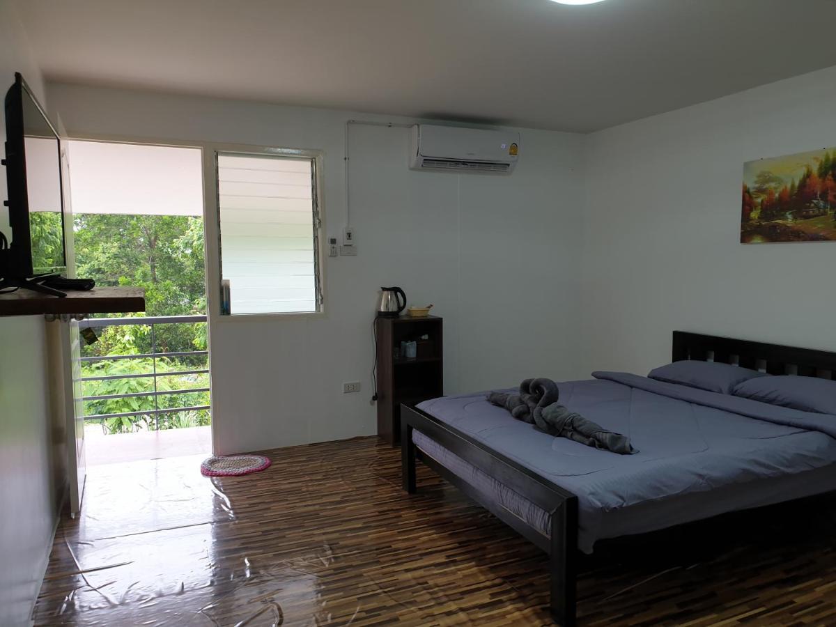Rung Inn Homestay Ranong Exterior photo